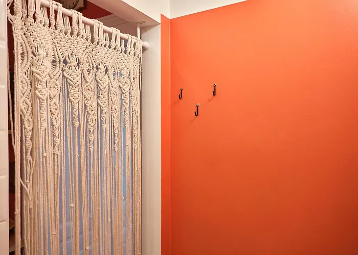 Slow Living I Schoenbrunn Und Park Naehe I Penzing Bahnhof * Вена