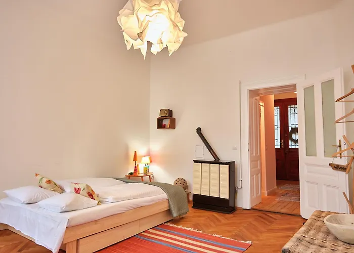Slow Living I Schoenbrunn Und Park Naehe I Penzing Bahnhof Апартаменты