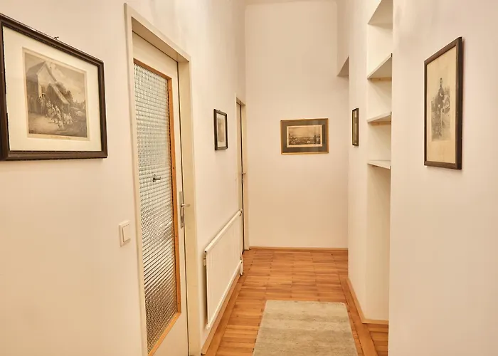 Апартаменты Slow Living I Schoenbrunn Und Park Naehe I Penzing Bahnhof