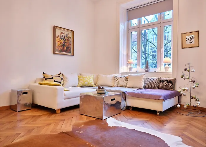 Апартаменты Slow Living I Schoenbrunn Und Park Naehe I Penzing Bahnhof *